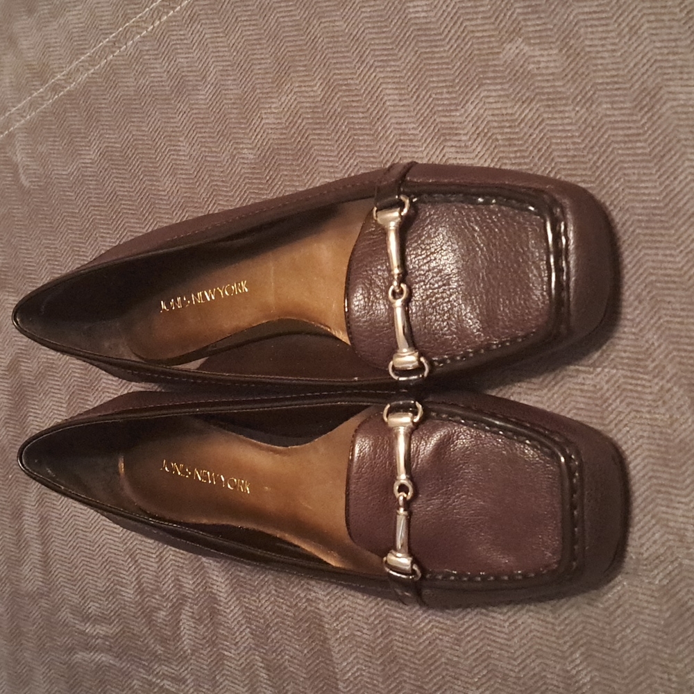 Jones New York Flat Slip On - Sz. 9M
